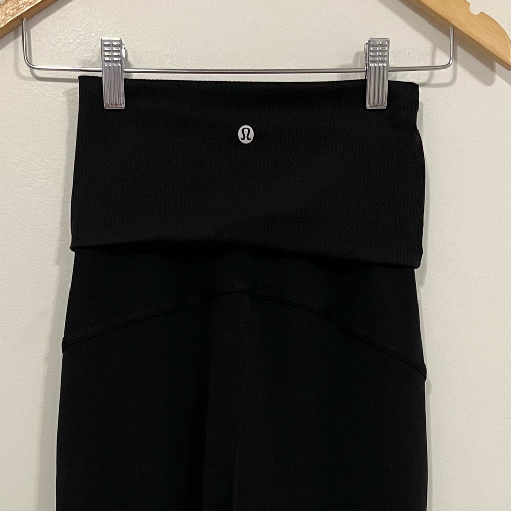 Lululemon Align Super-High-Rise Ribbed-Waist Jogger Black 0 - Picture 9 of 14